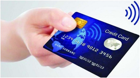 What are the Features and Benefits Offered by Fuel Credit Cards