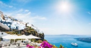 Travel to Greek Islands - The Best Honeymoon Destinations in Greece