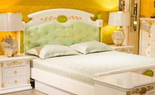 Ideas On How to Bedeck Your Upholstered Headboard for Beautifying Your Bedroom