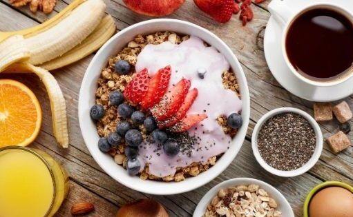How to Make a Healthy and Delicious Breakfast for the Whole Family