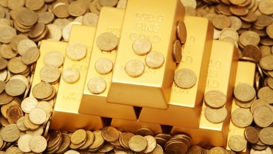 Should You Invest in Gold? Pros and Cons