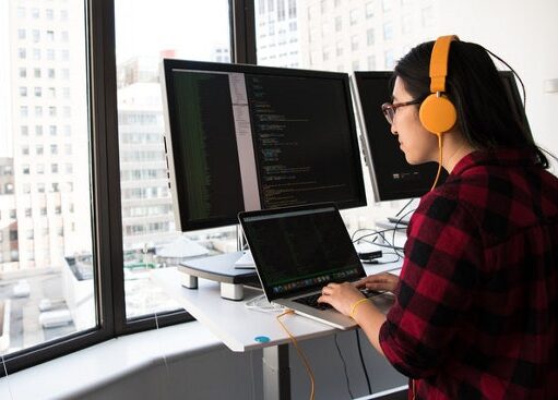 6 Tips to Help You Land a Job in the Tech Industry
