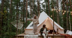 7 Gorgeous Places to Go Glamping This Summer in The US